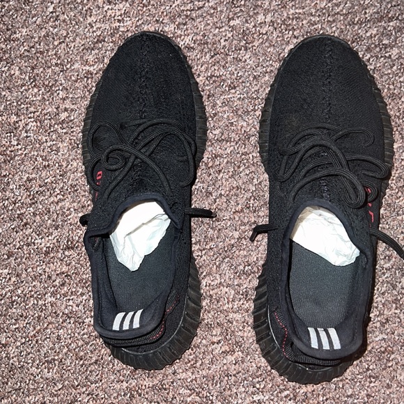 Yeezy 350 V2 - Picture 3 of 7